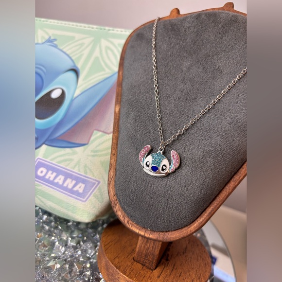 Disney Stitch Ohana bag w/matching necklace NWT - Picture 2 of 7